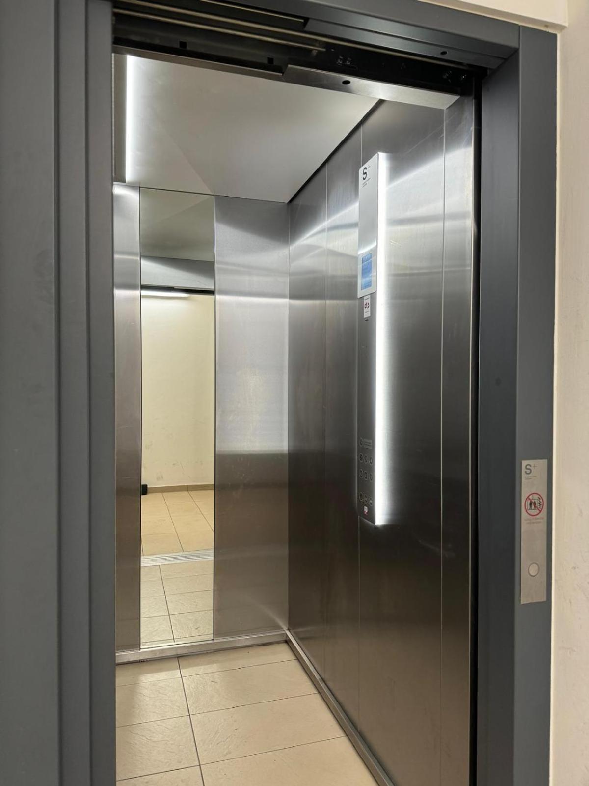 Apartamento Reside In The Golden Wave Graz Exterior foto