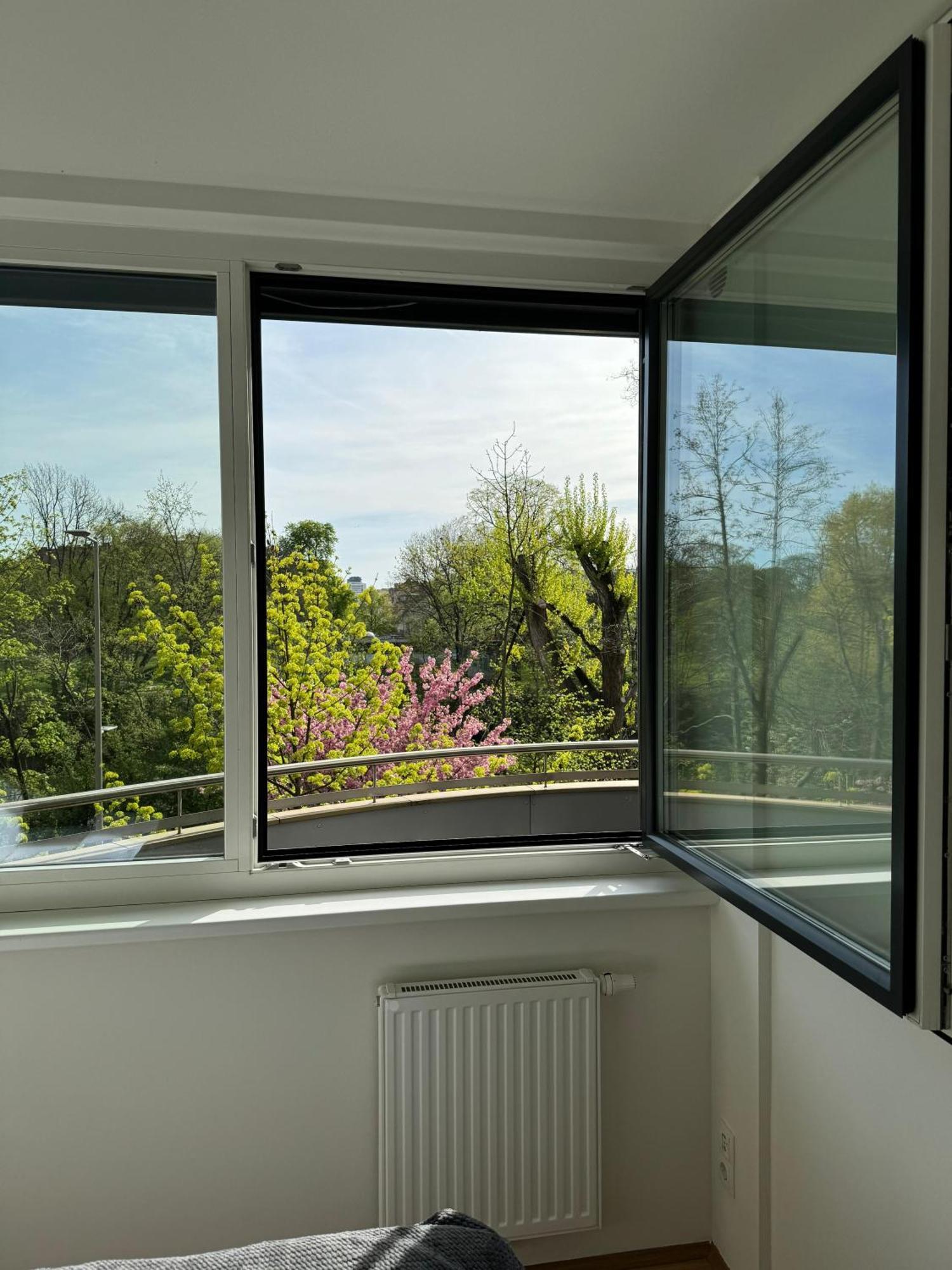 Apartamento Reside In The Golden Wave Graz Exterior foto
