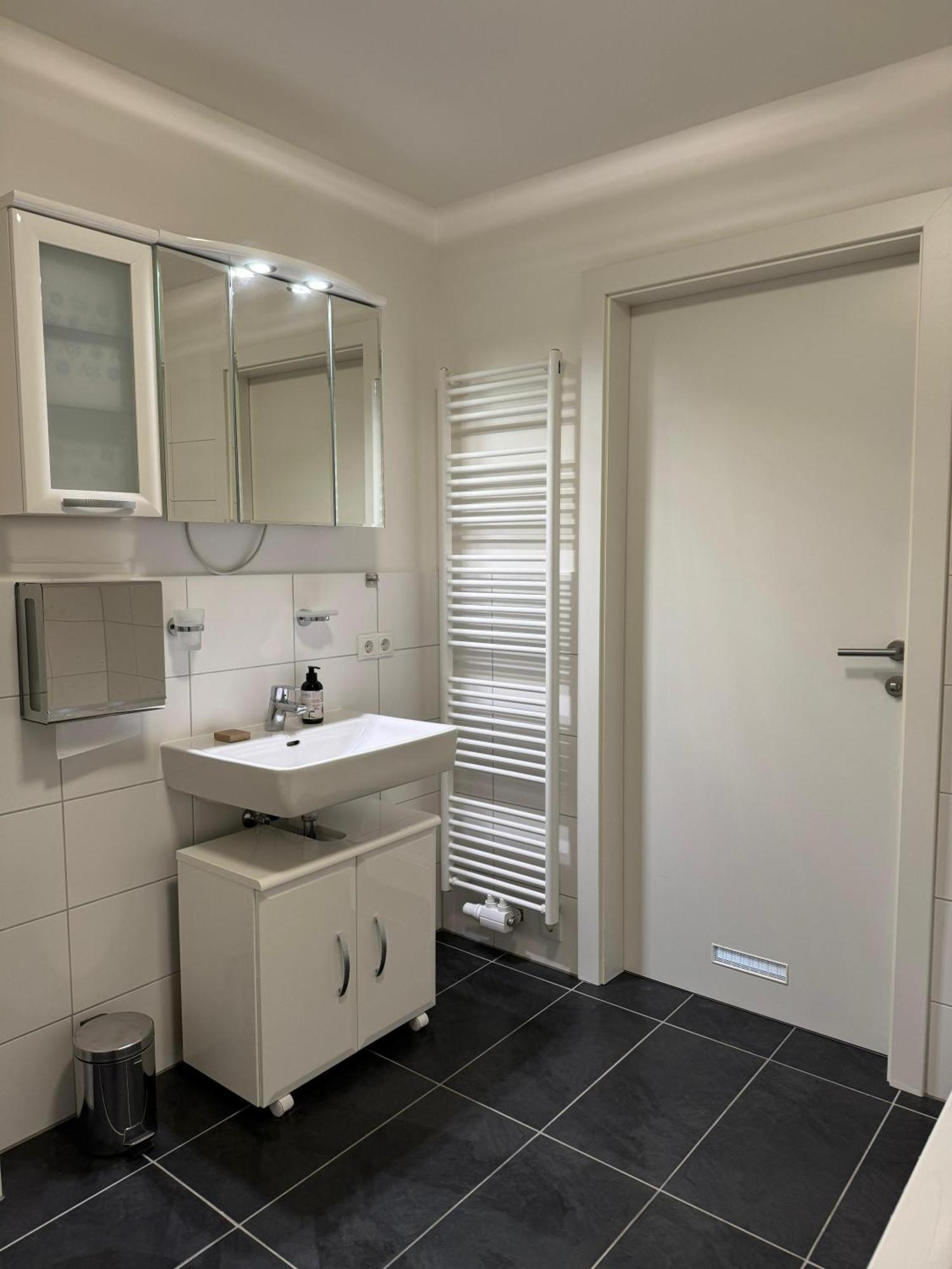 Apartamento Reside In The Golden Wave Graz Exterior foto